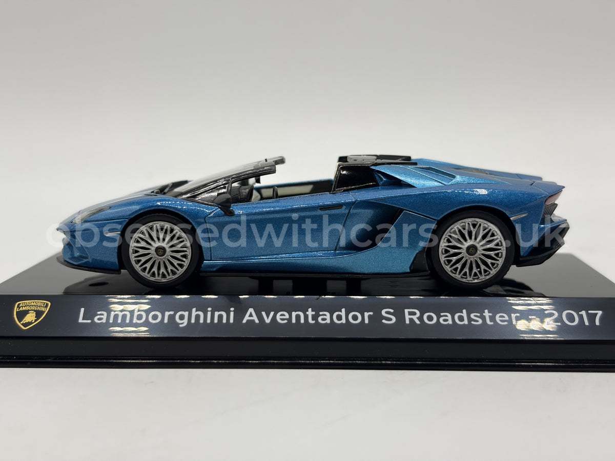 1/43 2017 Lamborghini Aventador S Roadster | Model Car | Supercar Collection