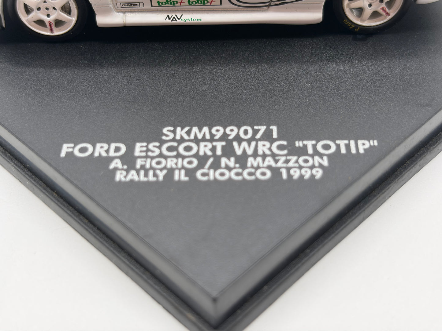 1/43 1999 Ford Escort WRC “TOTIP” - Rally il Ciocco - Fiorio / Mazzon | Model Rally Car