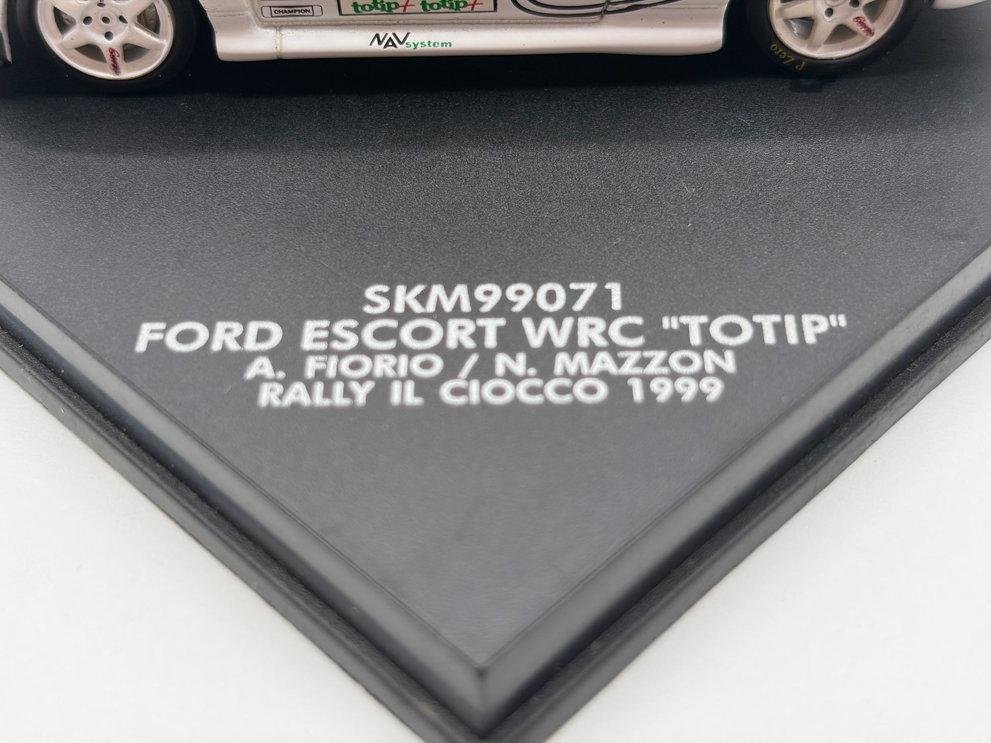 1/43 1999 Ford Escort WRC “TOTIP” - Rally il Ciocco - Fiorio / Mazzon | Model Rally Car