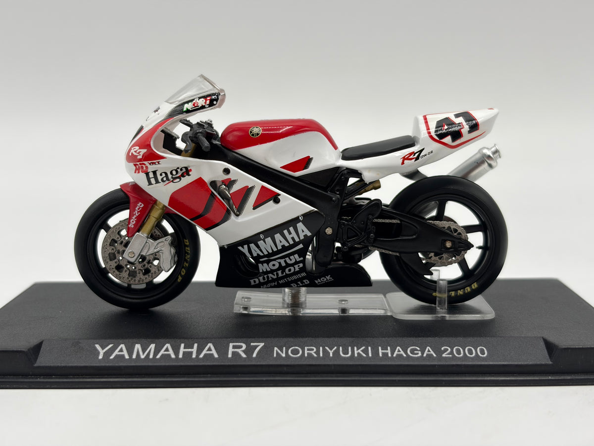 1/24 2000 Yamaha R7 - Noriyuka Haga | Champion Racing Bikes