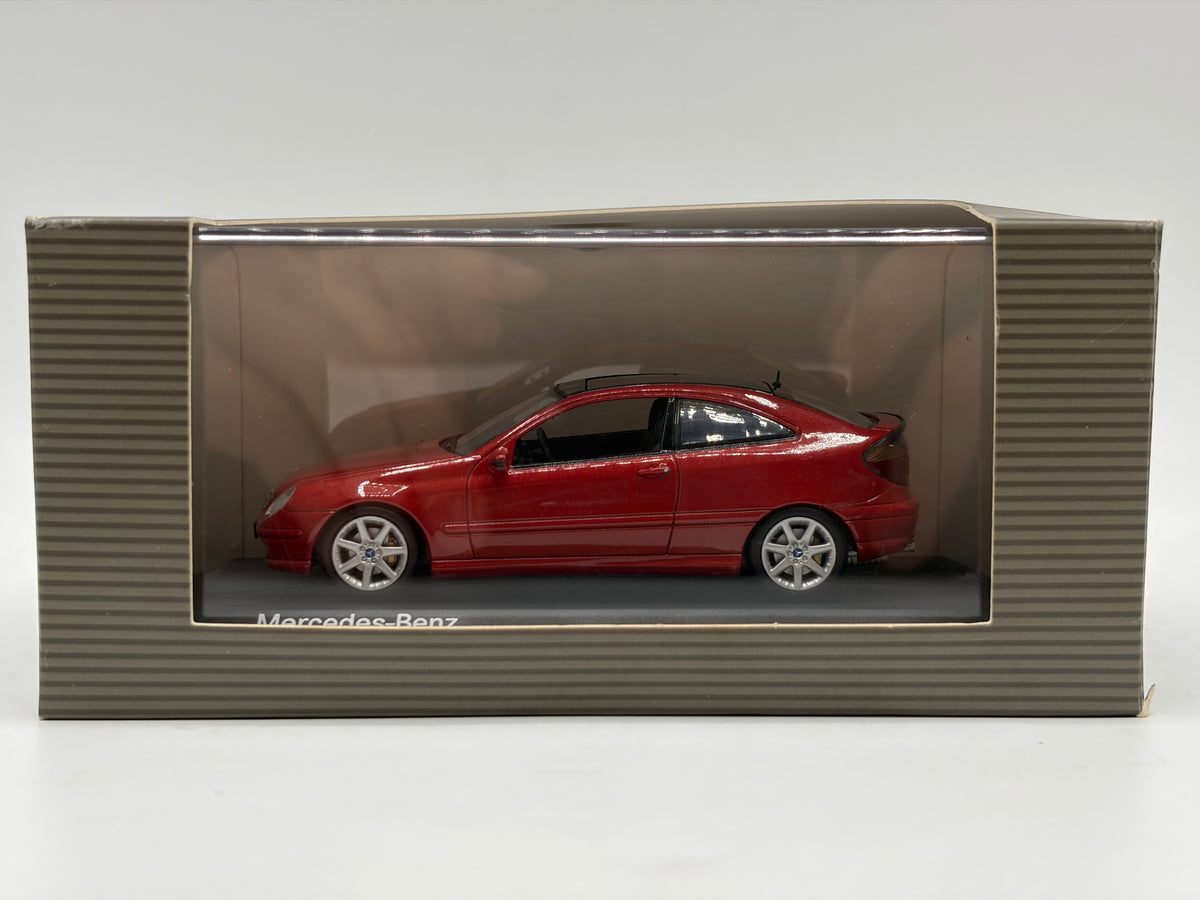 1/43 2001 Mercedes C-Klasse Sport Coupe - Minichamps | Model Car