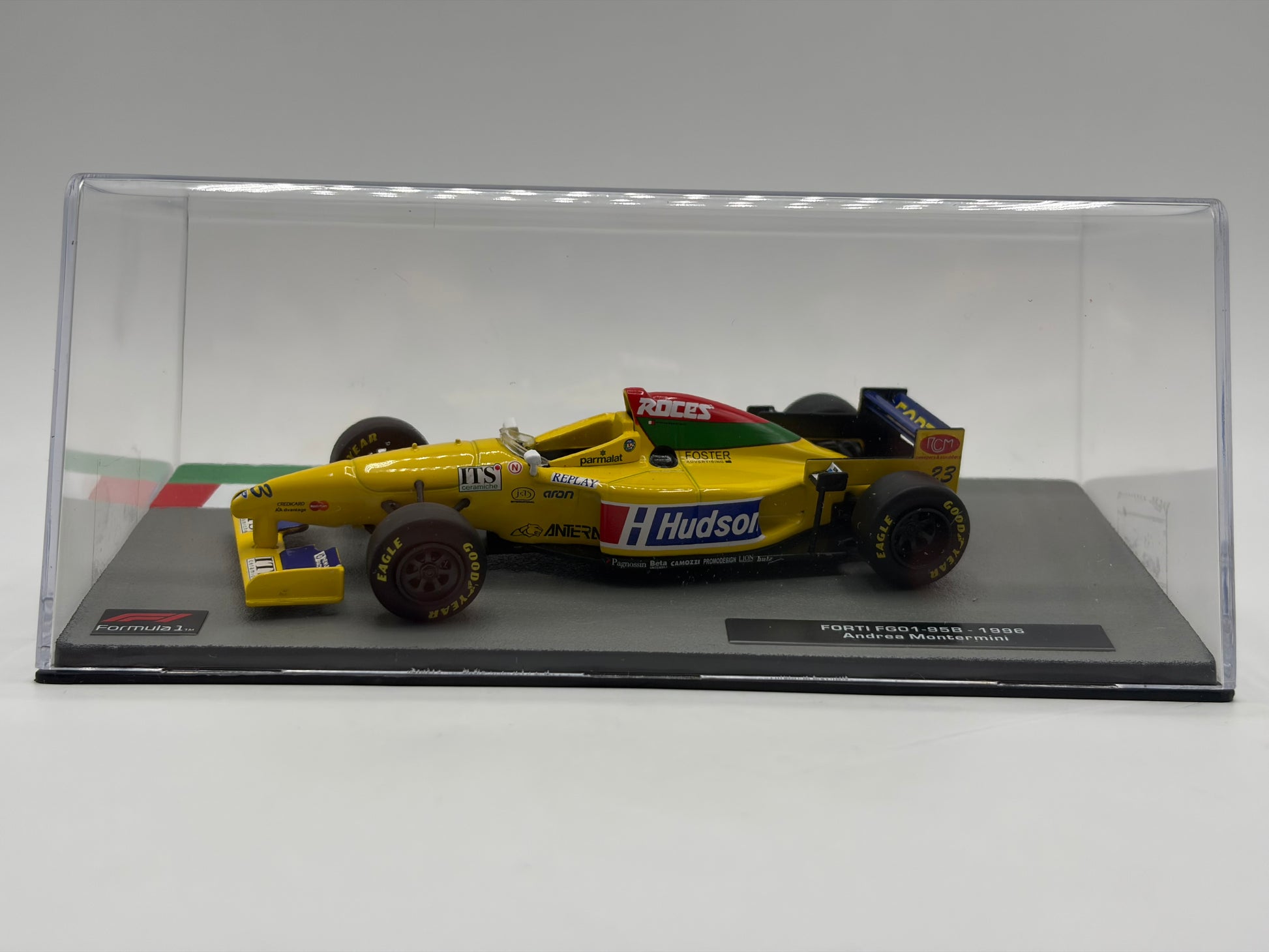 1/43 1996 Forti FG01-95B - Andrea Montermini | Model F1 Car