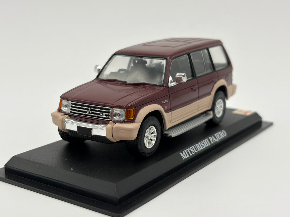 1/43 1997 Mitsubishi Pajero - Del Prado | Model Car