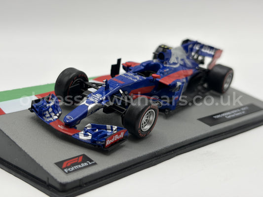1/43 2017 Toro Rosso STR12 - Carlos Sainz Jr | Model F1 Car