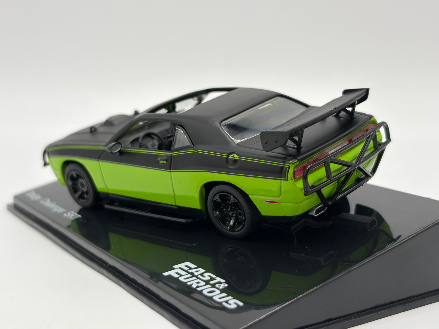1/43 2011 Dodge Challenger SRT - Fast & Furious | Model Car
