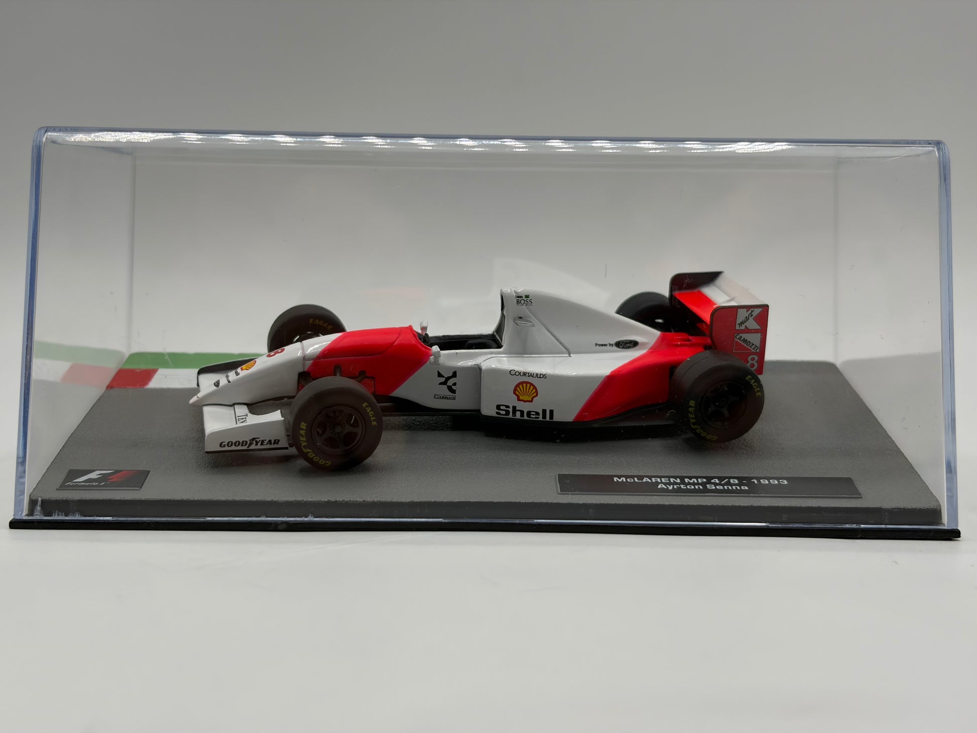 1/43 1993 McLaren MP4/8 - Ayrton Senna | Model F1 Car