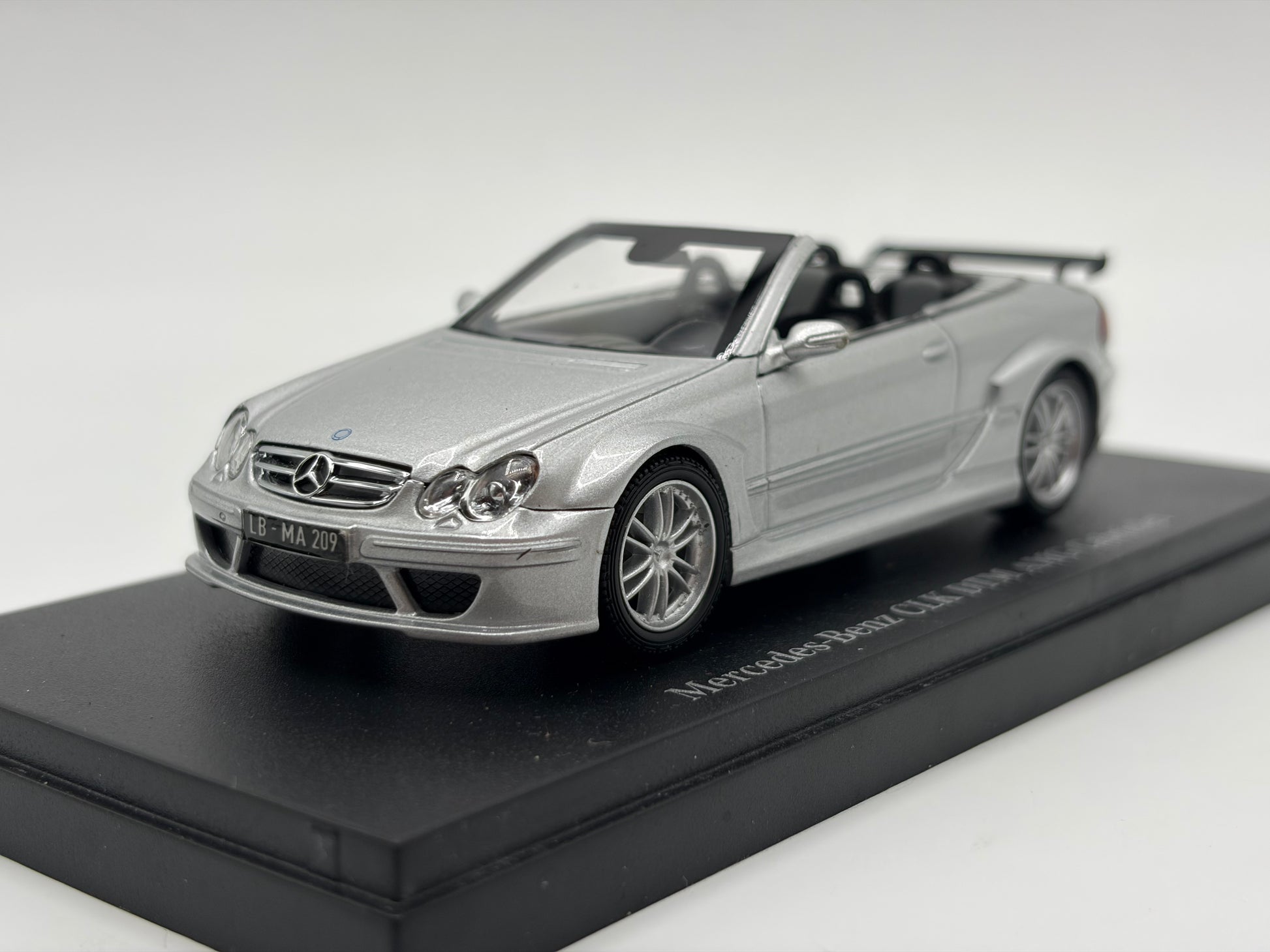 1/43 2006 Mercedes-Benz CLK DTM AMG Cabriolet - Kyosho | Model Car