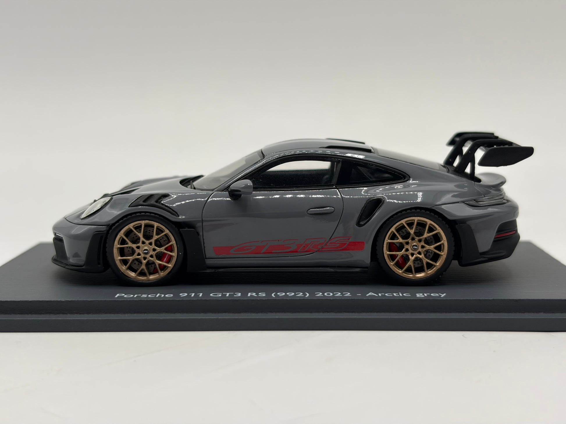 1/43 2022 Porsche 911 GT3 RS (992) - Arctic Grey - Schuco | Model Car
