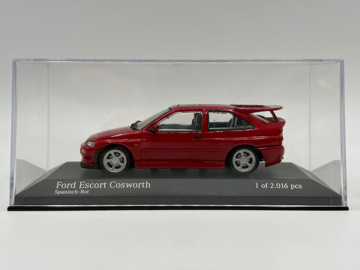 1/43 1996 Ford Escort RS Cosworth - Red - Minichamps | Model Car