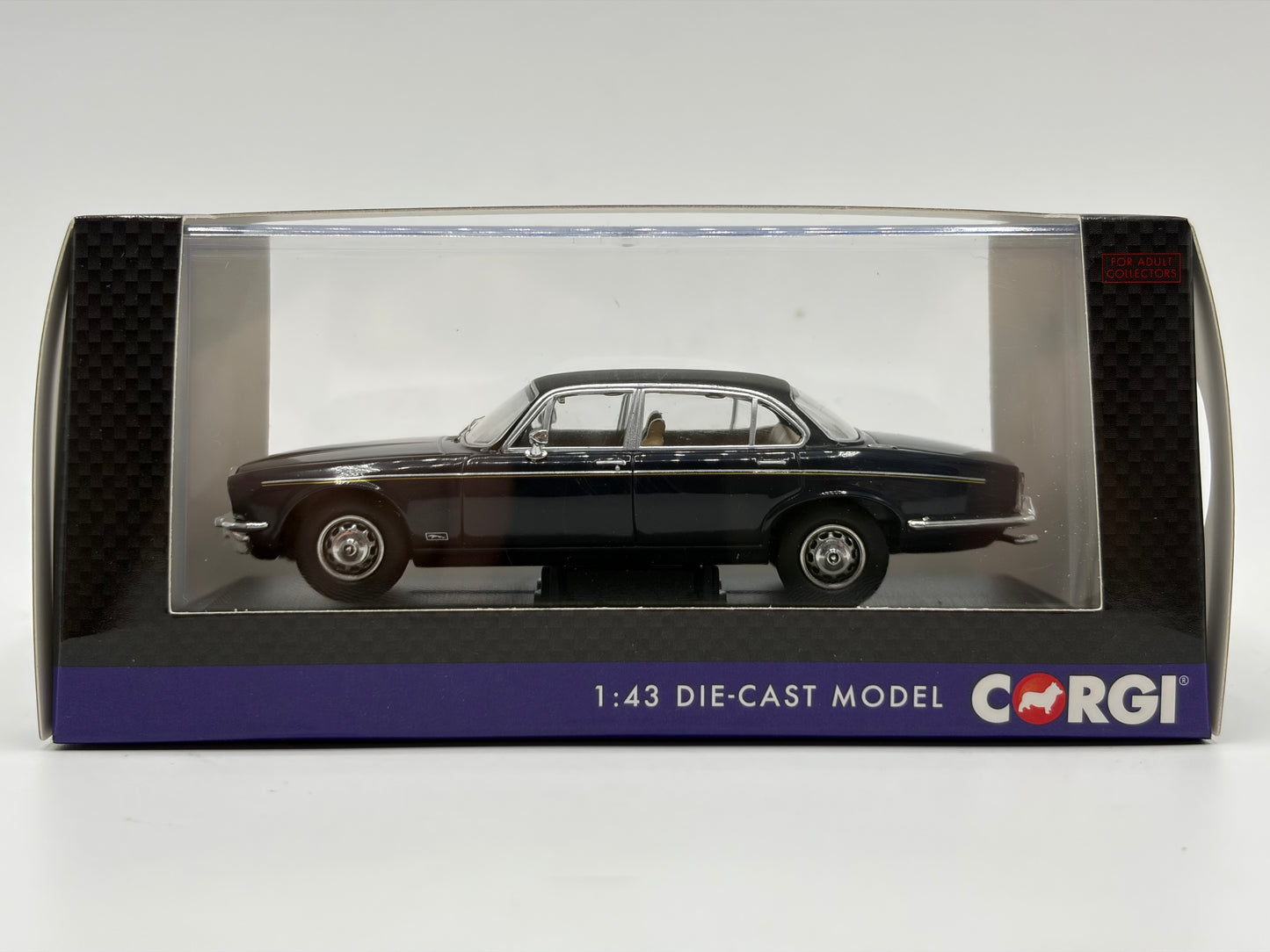 1/43 1976 Jaguar XJ6 Series 2 - Dark Blue | Corgi Vanguards | Model Car