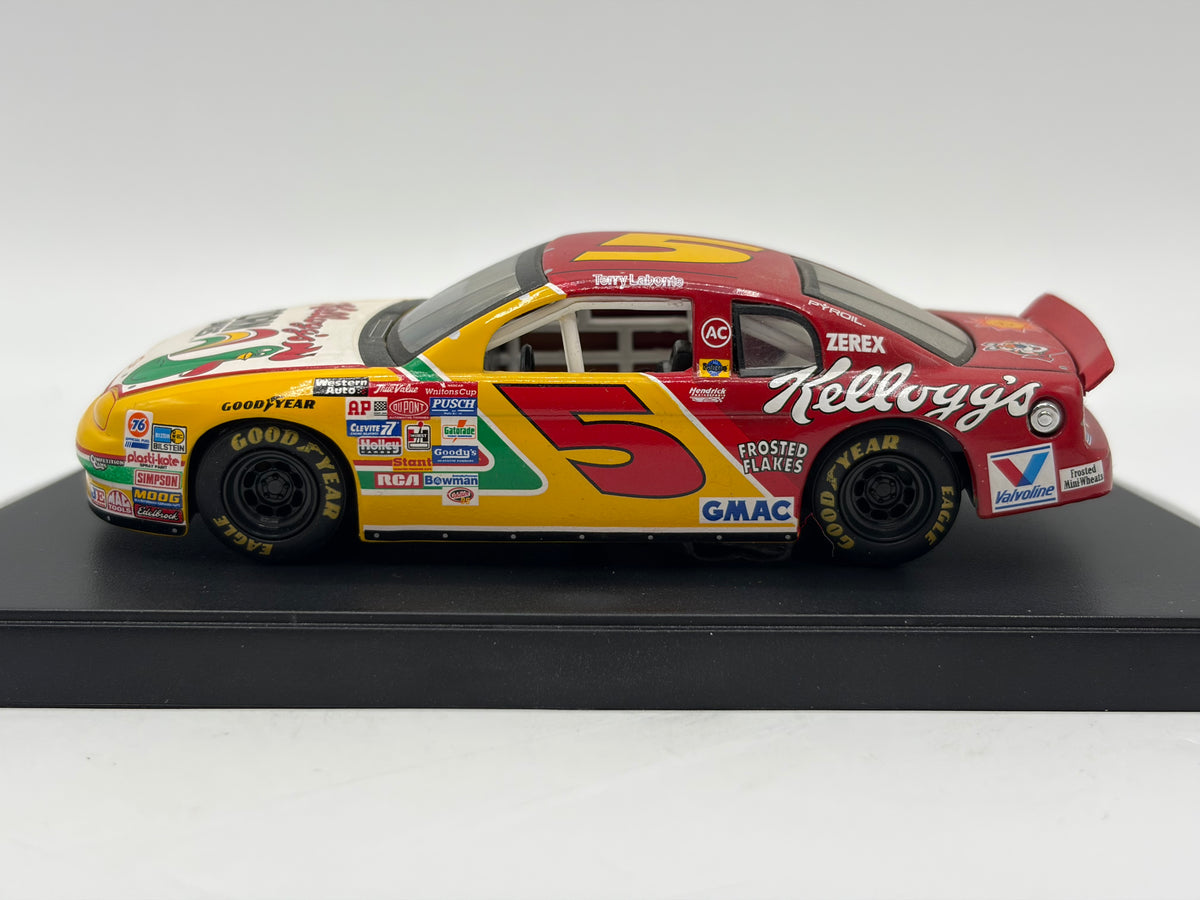 1/43 1996 Chevrolet Monte Carlo - Terry Labonte - NASCAR | Model Car
