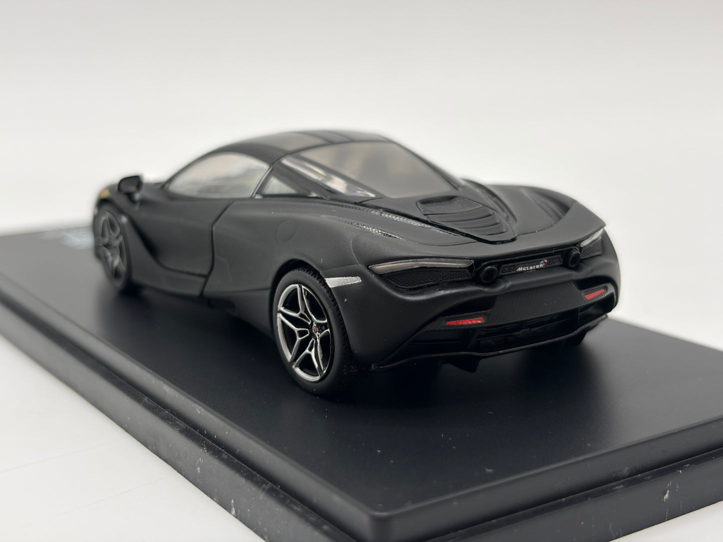 1/43 2017 McLaren 720S SMS-R Stealth - Project Cars 2 - Truescale | Model Car