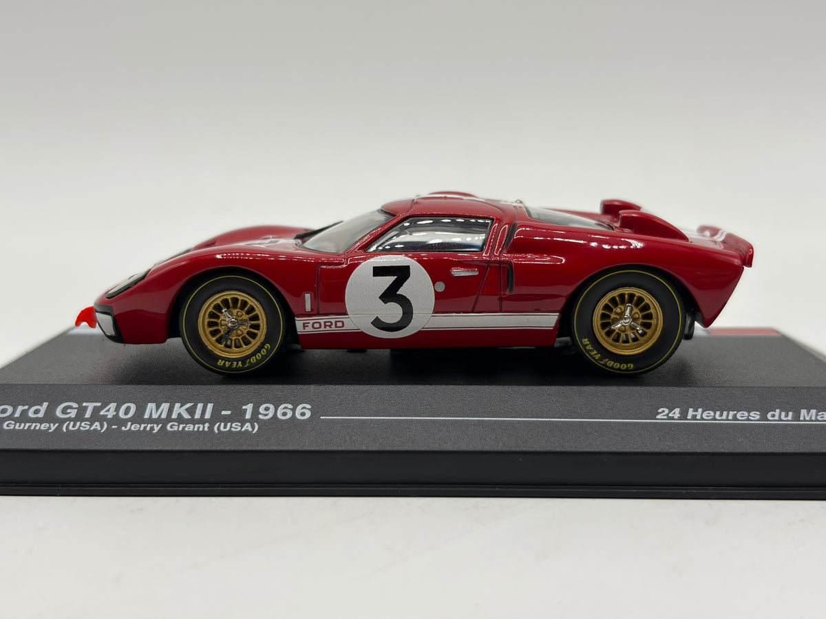 1/43 1966 Ford GT40 Mk II - Gurney / Grant | Model Le Mans Car