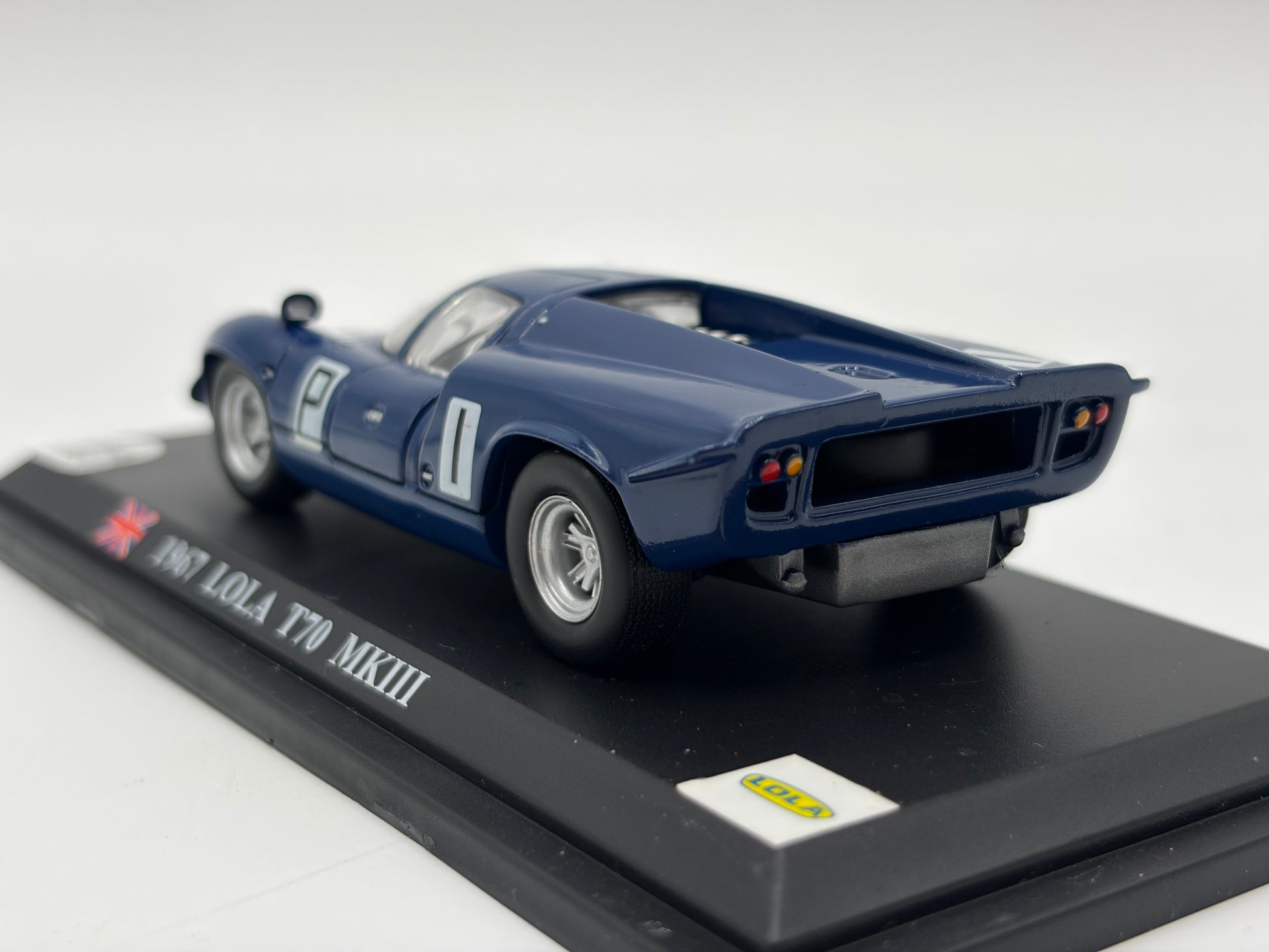 1/43 1967 Lola T70 MK3 - Hawkins / Epstein | Model car