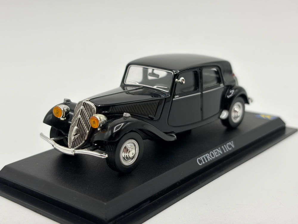 1/43 1954 Citroen Traction Avant 11CV - Del Prado | Model Car