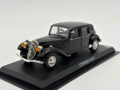 1/43 1954 Citroen Traction Avant 11CV - Del Prado | Model Car