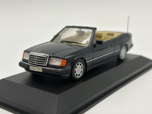 1/43 1992 Mercedes 300 CE-24 Cabriolet - Midnight Blue - Minichamps | Model Car