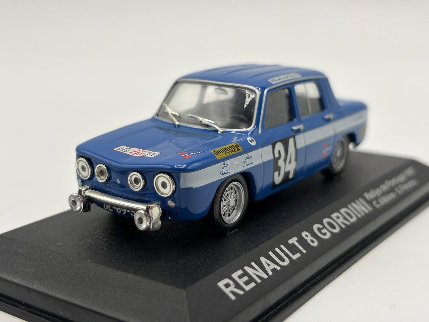 1/43 1967 Renault 8 Gordini - Rallye de Portugal - Albino / Pereira | Model Rally Car