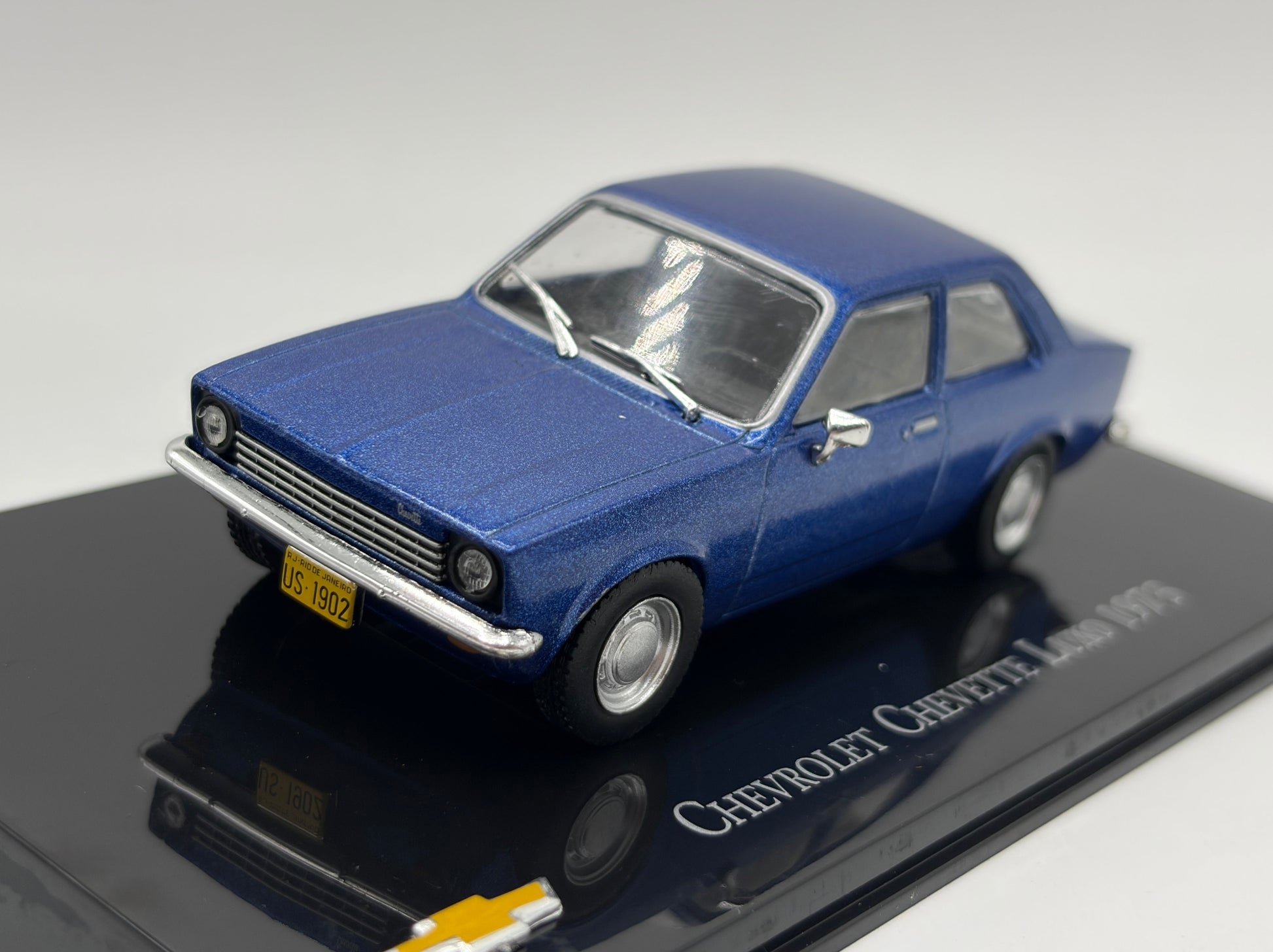 1/43 1973 Chevrolet Chevette Luxo | Model Car