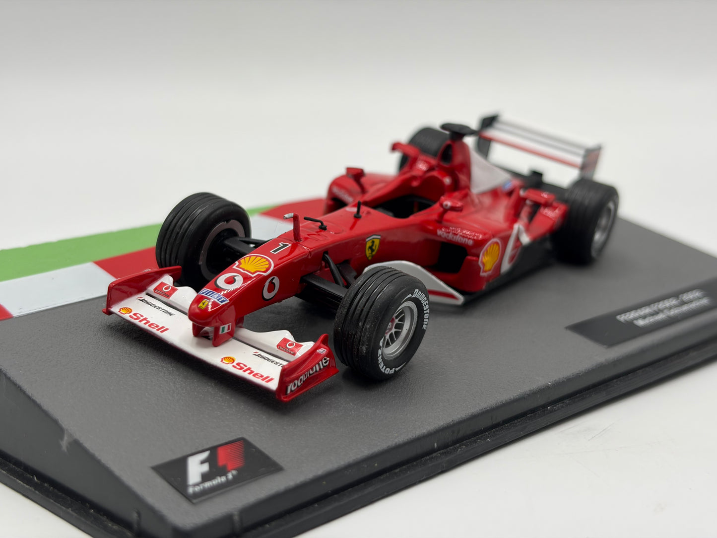 1/43 2002 Ferrari F2002 - Michael Schumacher | Model F1 Car