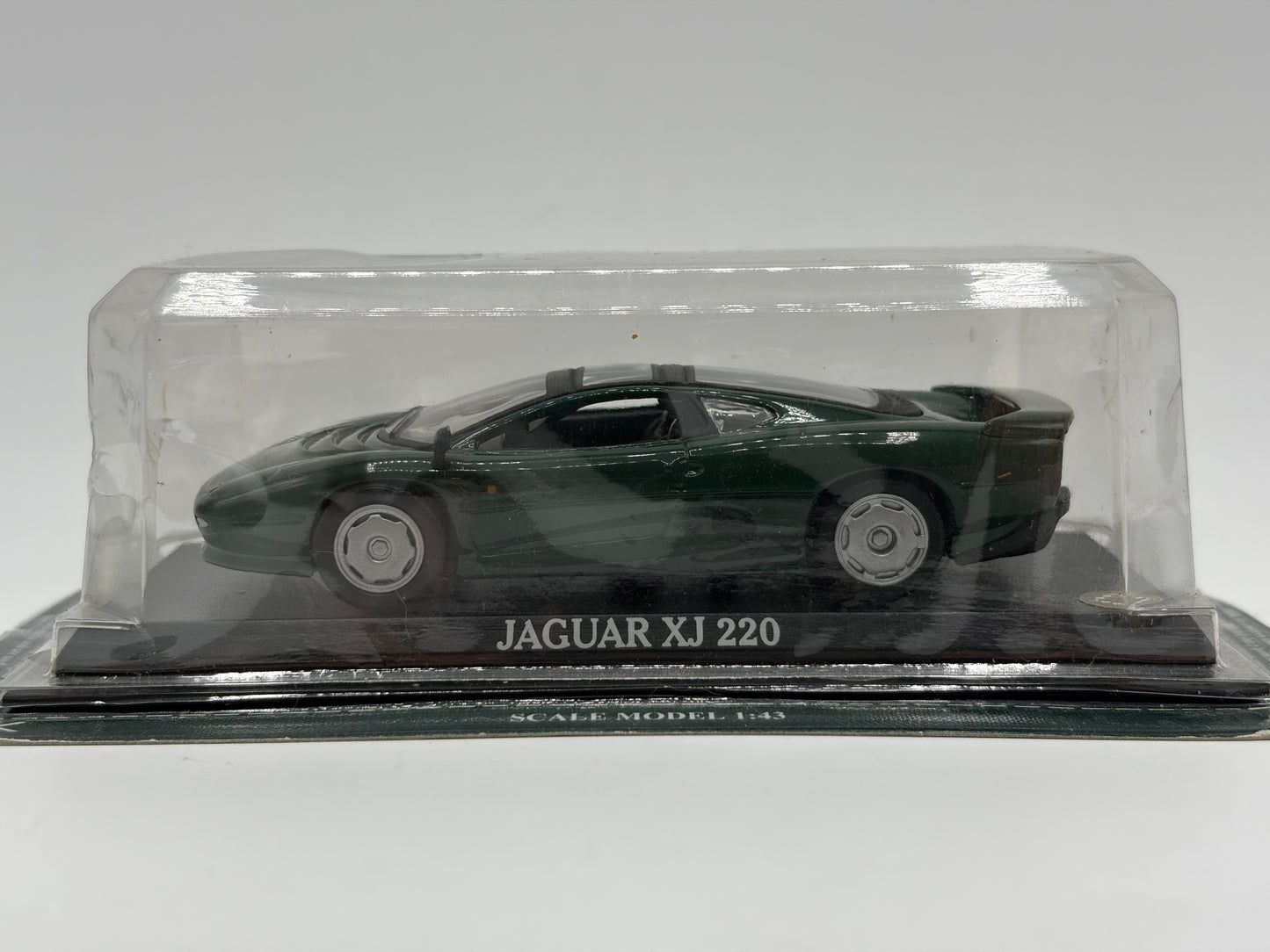 1/43 1993 Jaguar XJ220 - Del Prado | Model Car