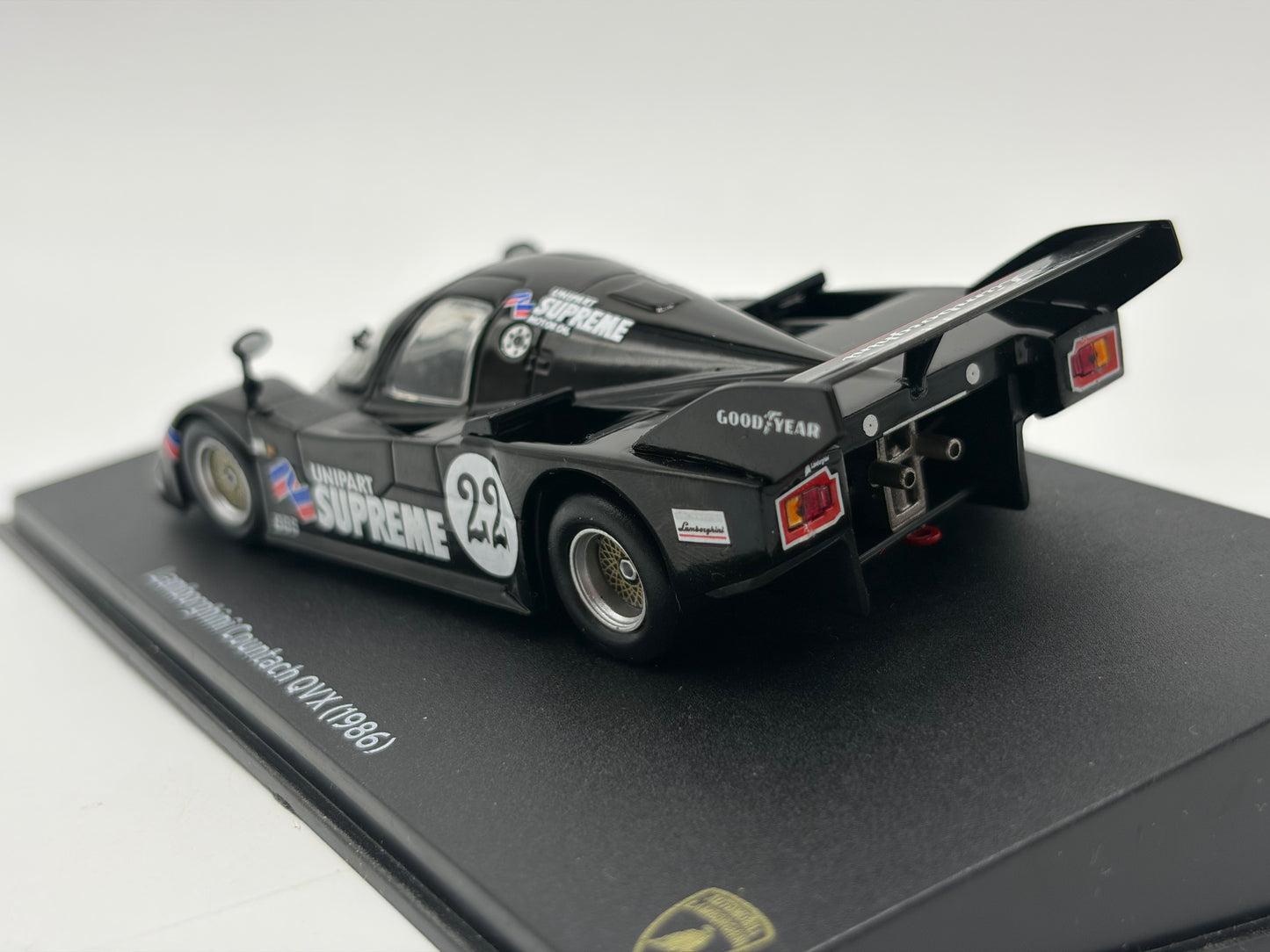 1/43 1986 Lamborghini Countach QVX #22 | Model Car