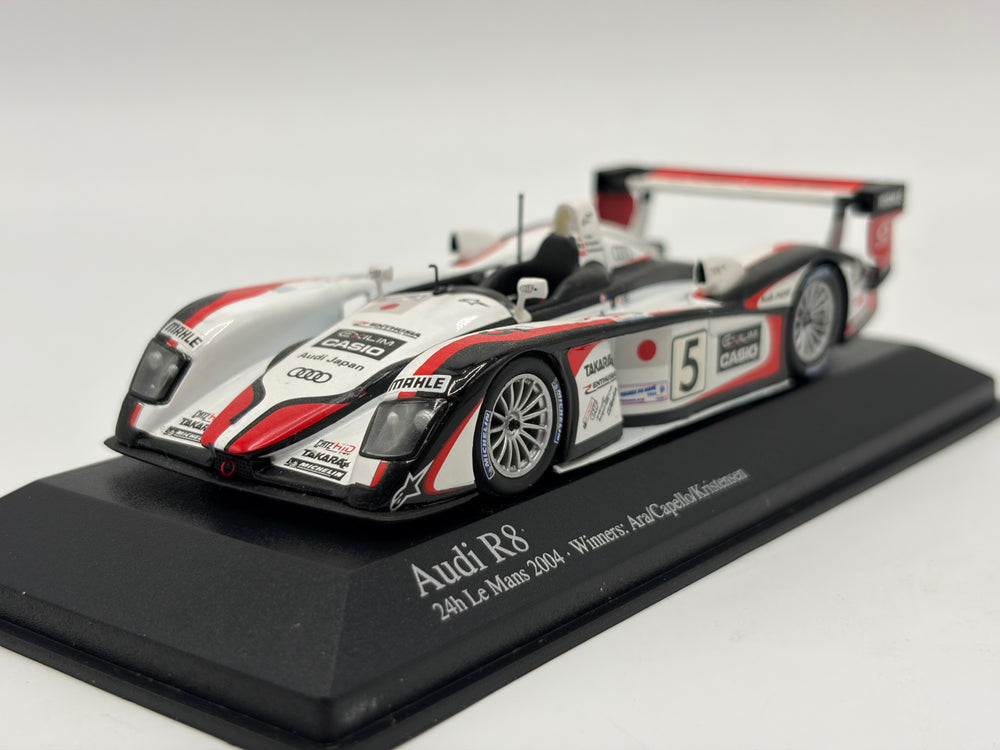 1/43 2004 Audi R8 - Ara / Capello / Kristensen - Minichamps | Model Le Mans Car