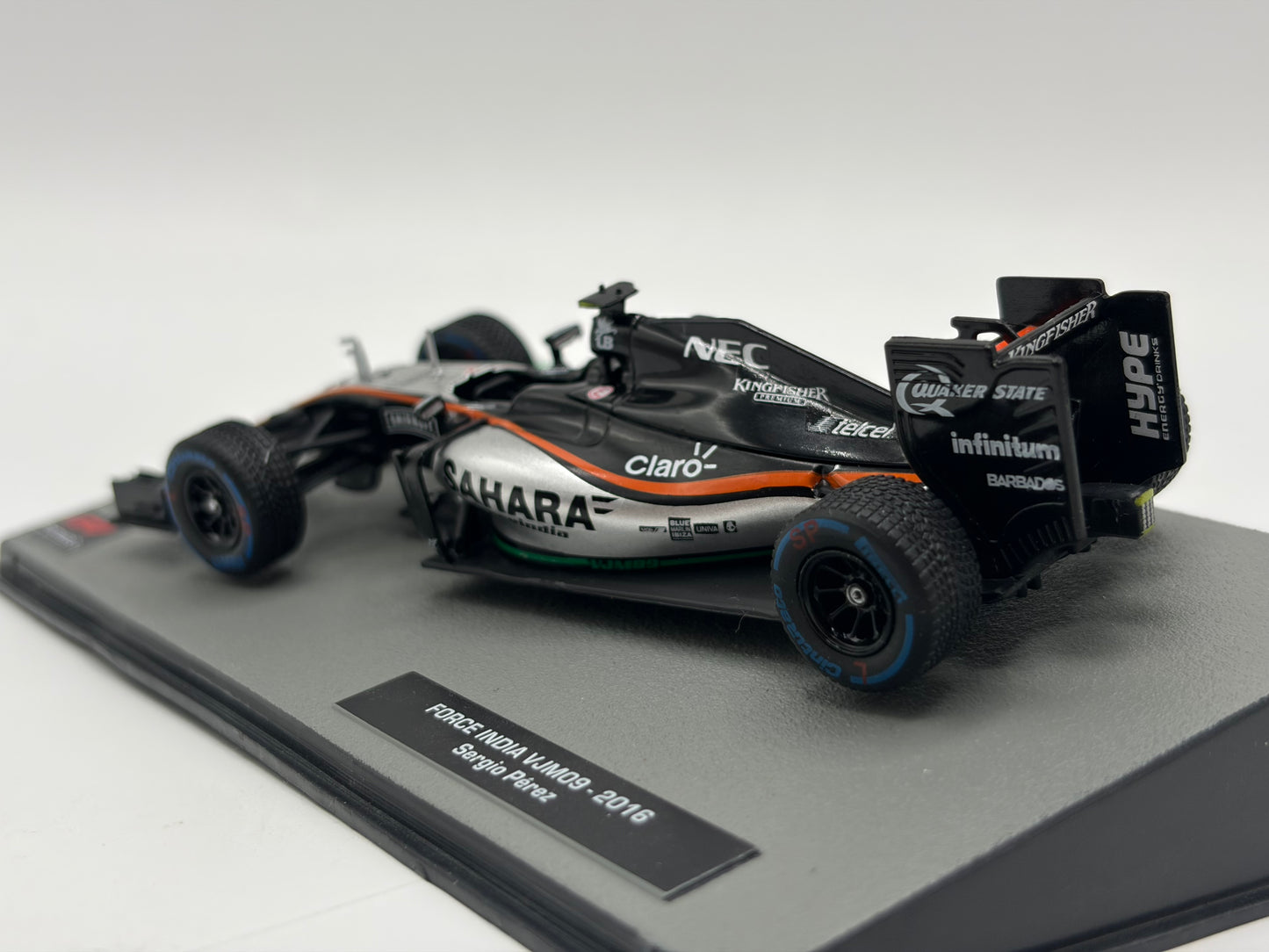 1/43 2016 Force India VJM09 - Sergio Perez | Model F1 Car