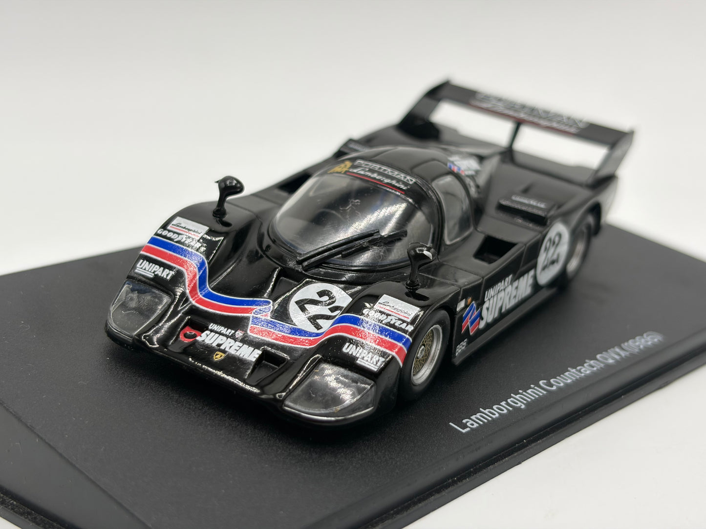 1/43 1986 Lamborghini Countach QVX #22 | Model Car