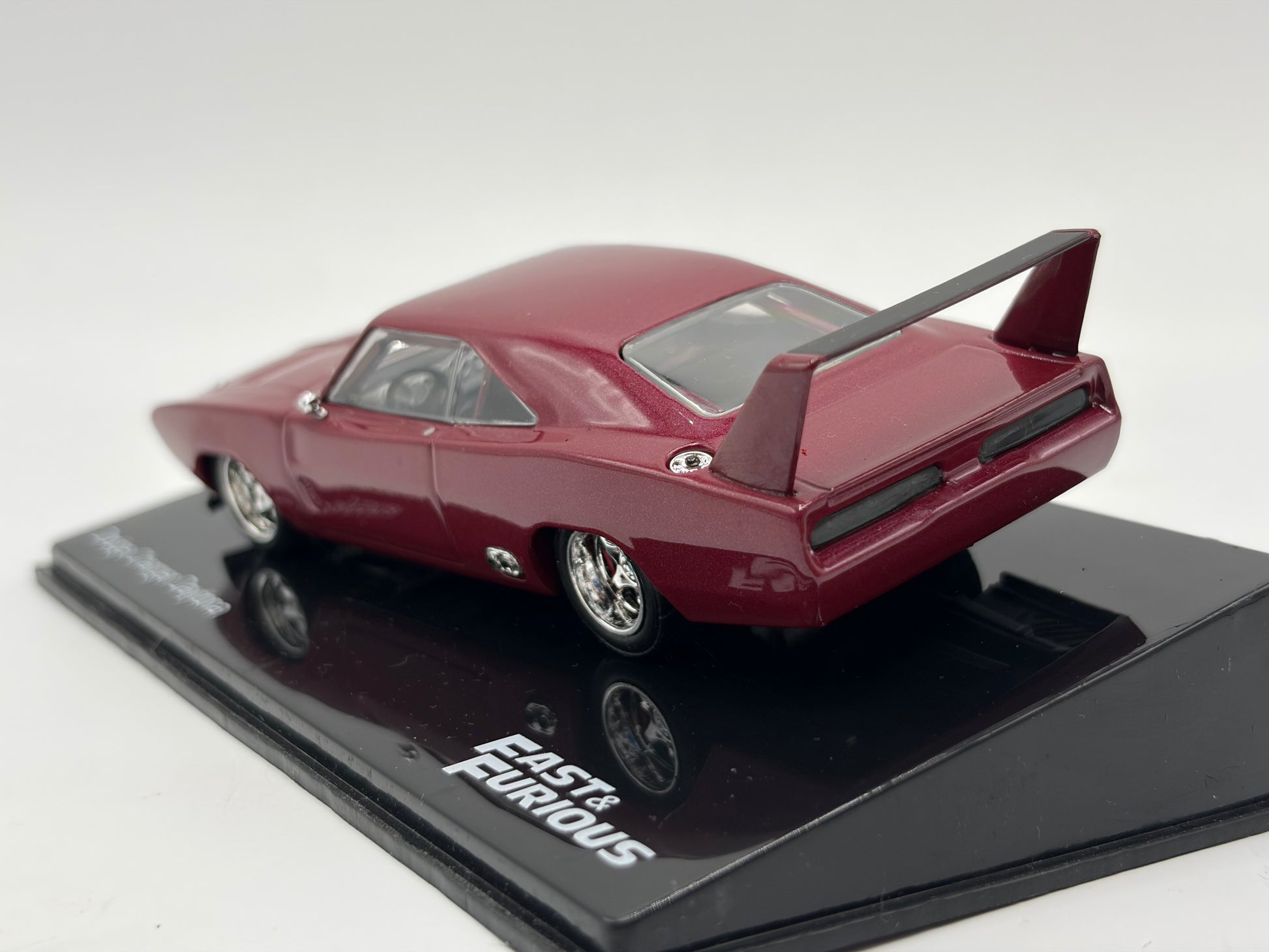 1/43 1969 Dodge Charger Daytona - Fast & Furious | Model Car
