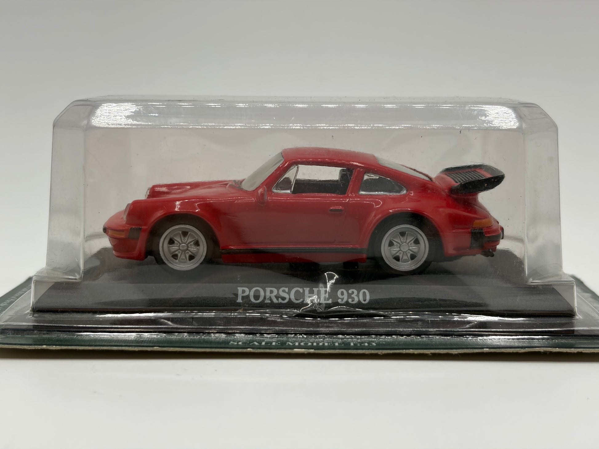 1/43 1975 Porsche 911 Turbo (930) - Del Prado | Model Car