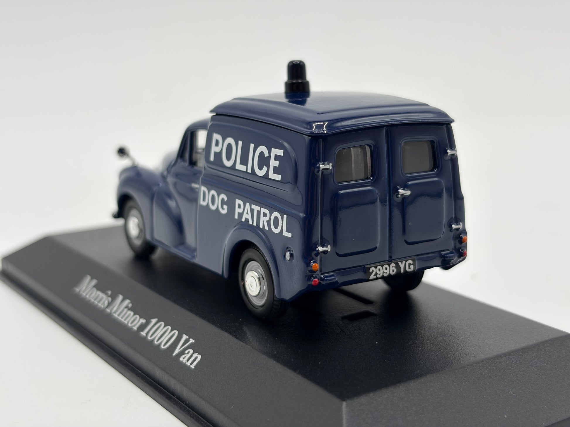 1/43 1960 Morris Minor 1000 Van - West Riding Constabulary | Model Police Car