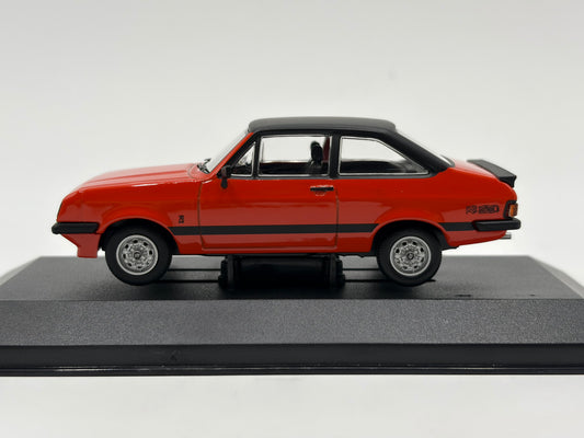 1/43 1976 Ford Escort MK2 RS2000 - Carnival Red | Corgi Vanguards | Model Car