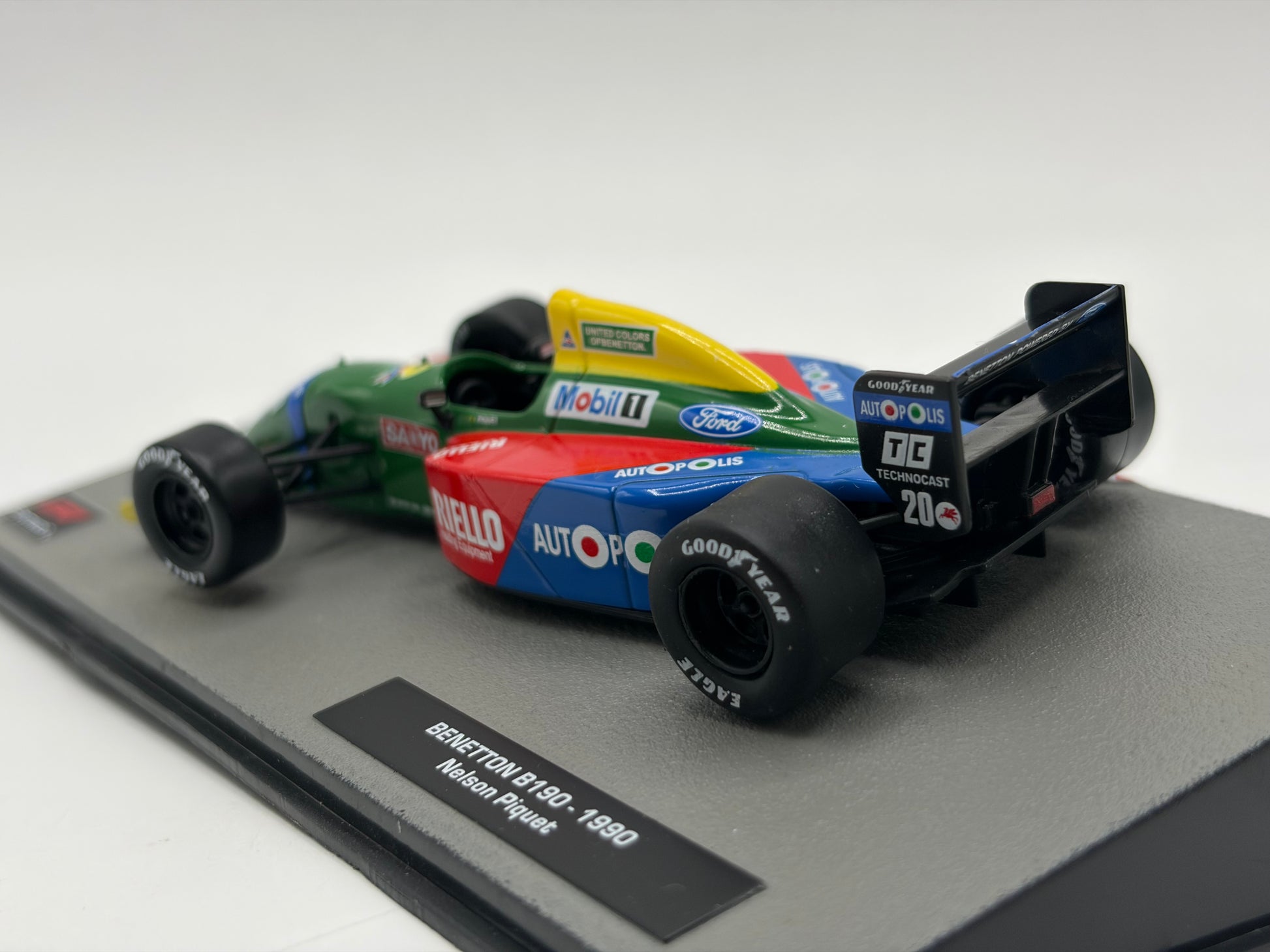 1/43 1990 Benetton B190 - Nelson Piquet | Model F1 Car