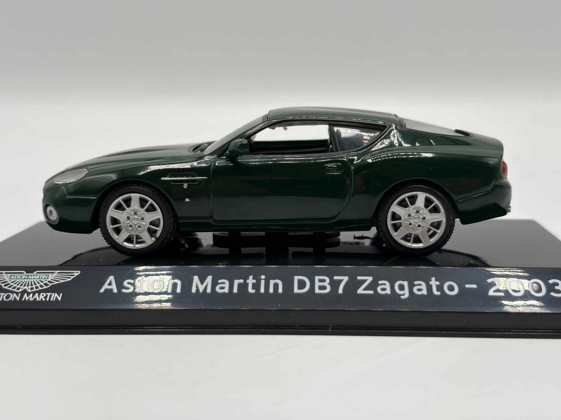 1/43 2003 Aston Martin DB7 Zagato | Model Car | Supercar Collection
