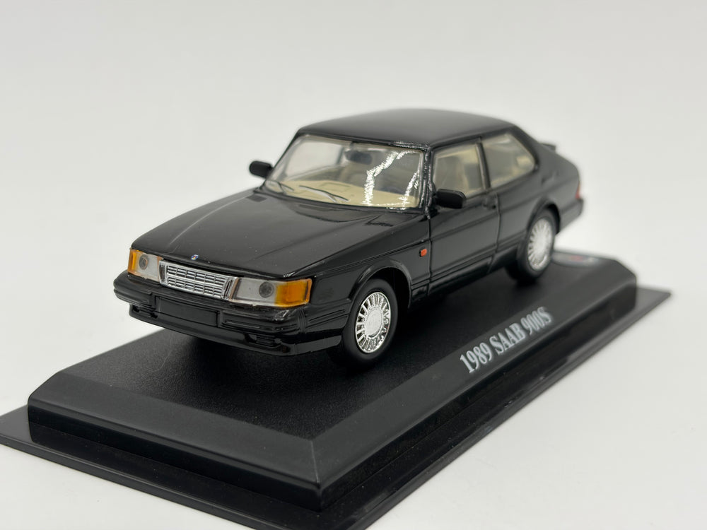1/43 1989 Saab 900s - Del Prado | Model Car