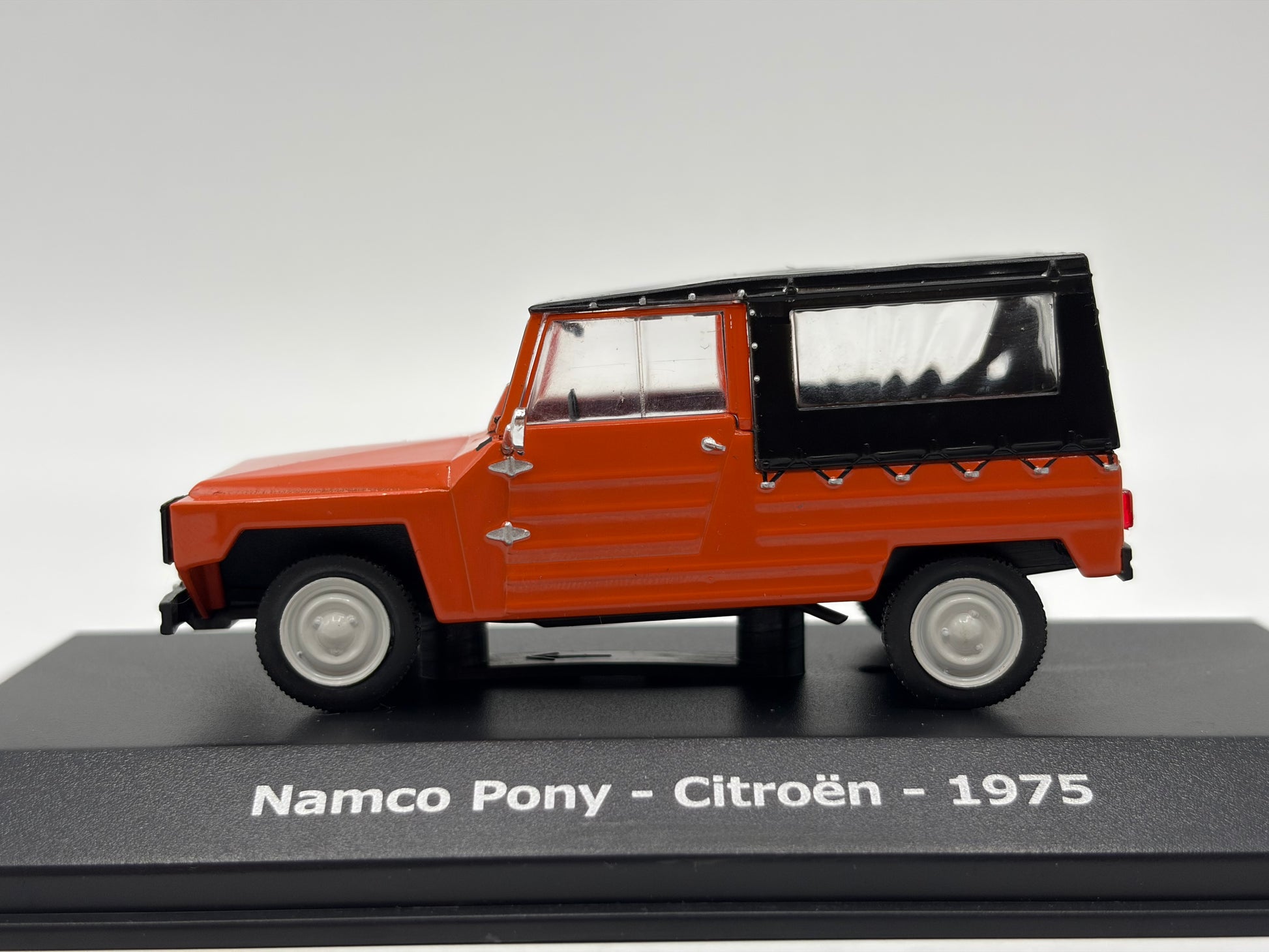 1/43 1975 Citroen Namco Pony | Model Car