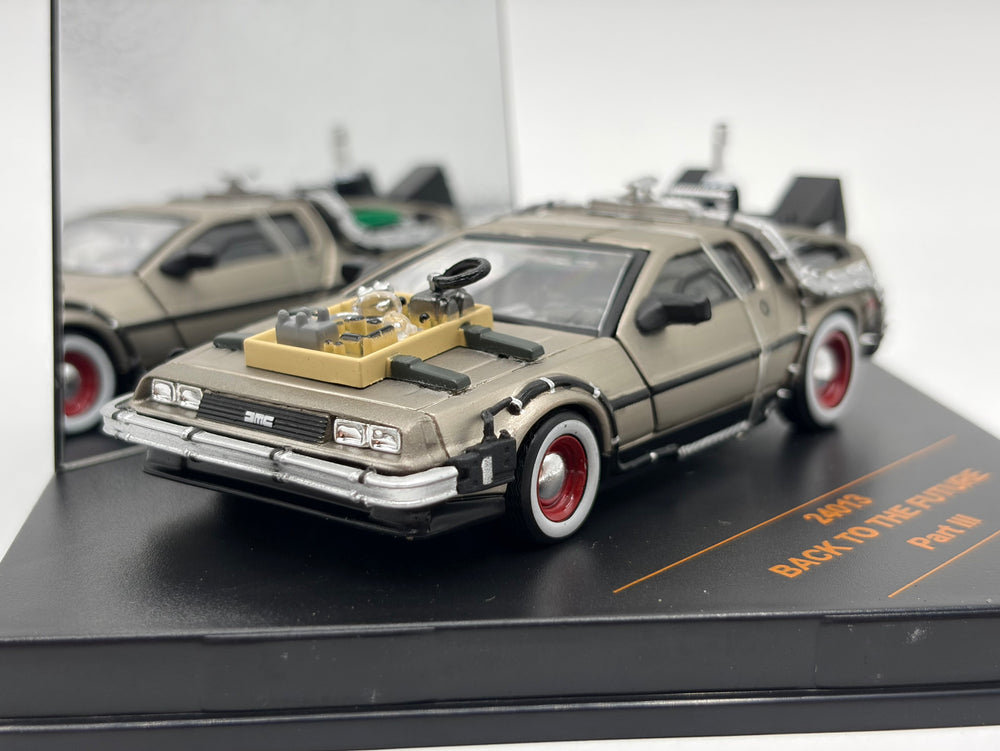1/43 1981 DeLorean DMC-12 Time Machine - Back to the Future Part 3 | Model Car