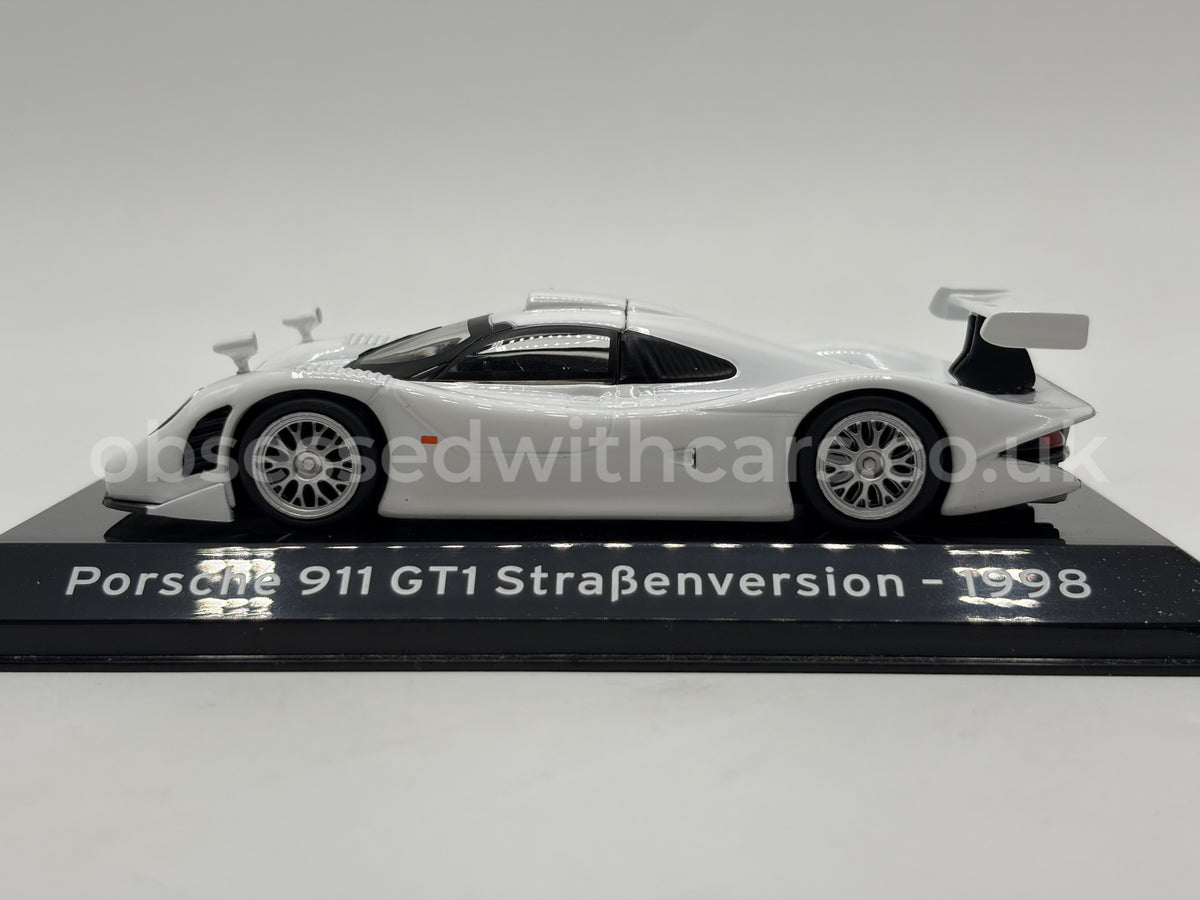 1/43 1998 Porsche 911 GT1 Straßenversion | Model Car | Supercar Collection