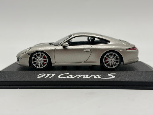 1/43 2012 Porsche 911 (991.1) Carrera S - Spark Dealer Model | Model Car