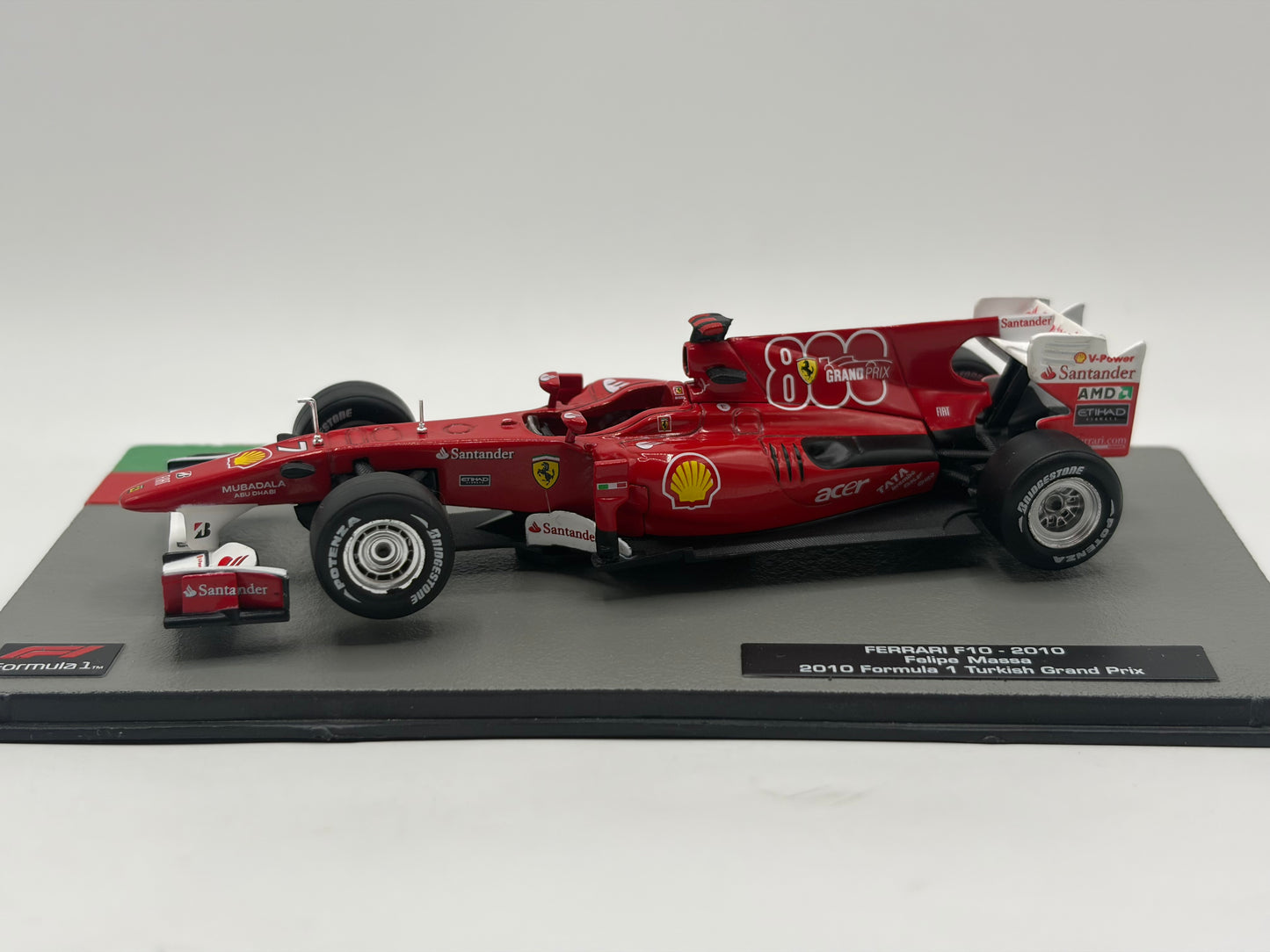 1/43 2010 Ferrari F10 - Felipe Massa | Model F1 Car
