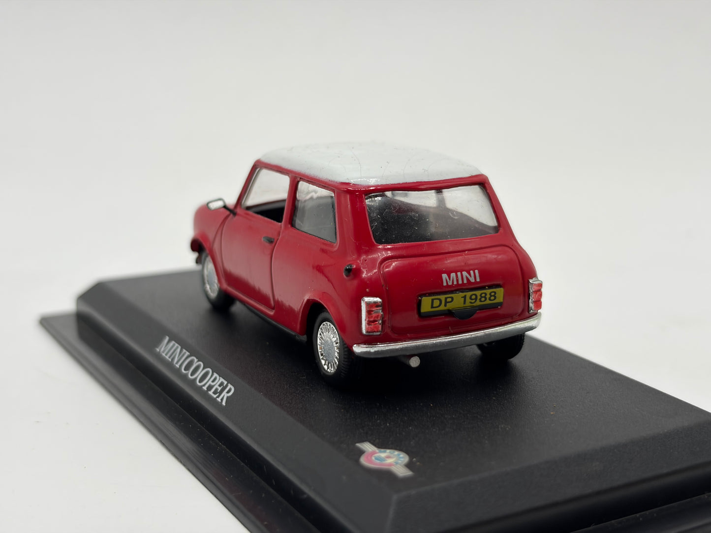 1/43 1970 Mini Cooper - Del Prado | Model Car