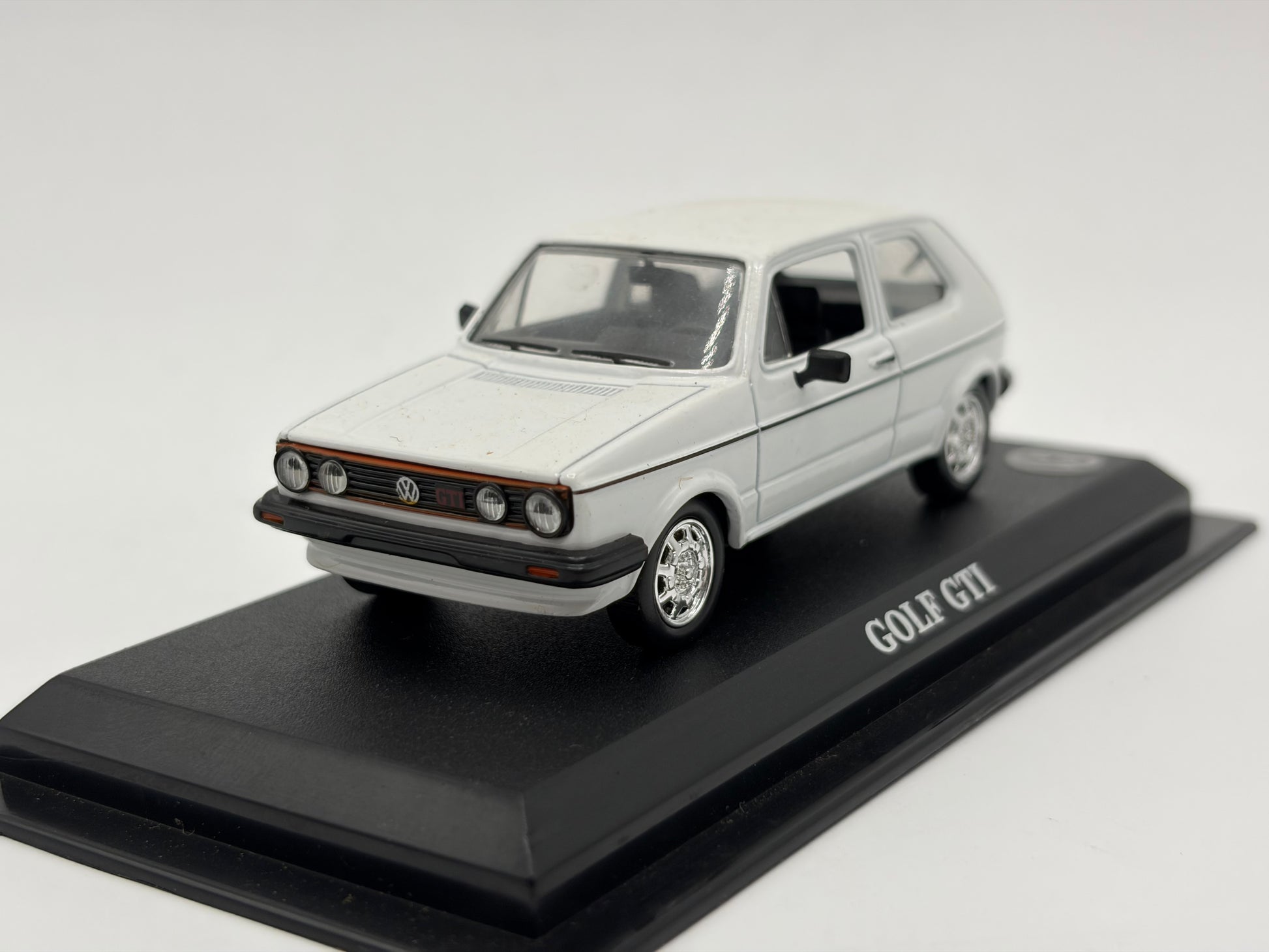 1/43 1974 VW Golf GTI (Mk1) - Del Prado | Model Car