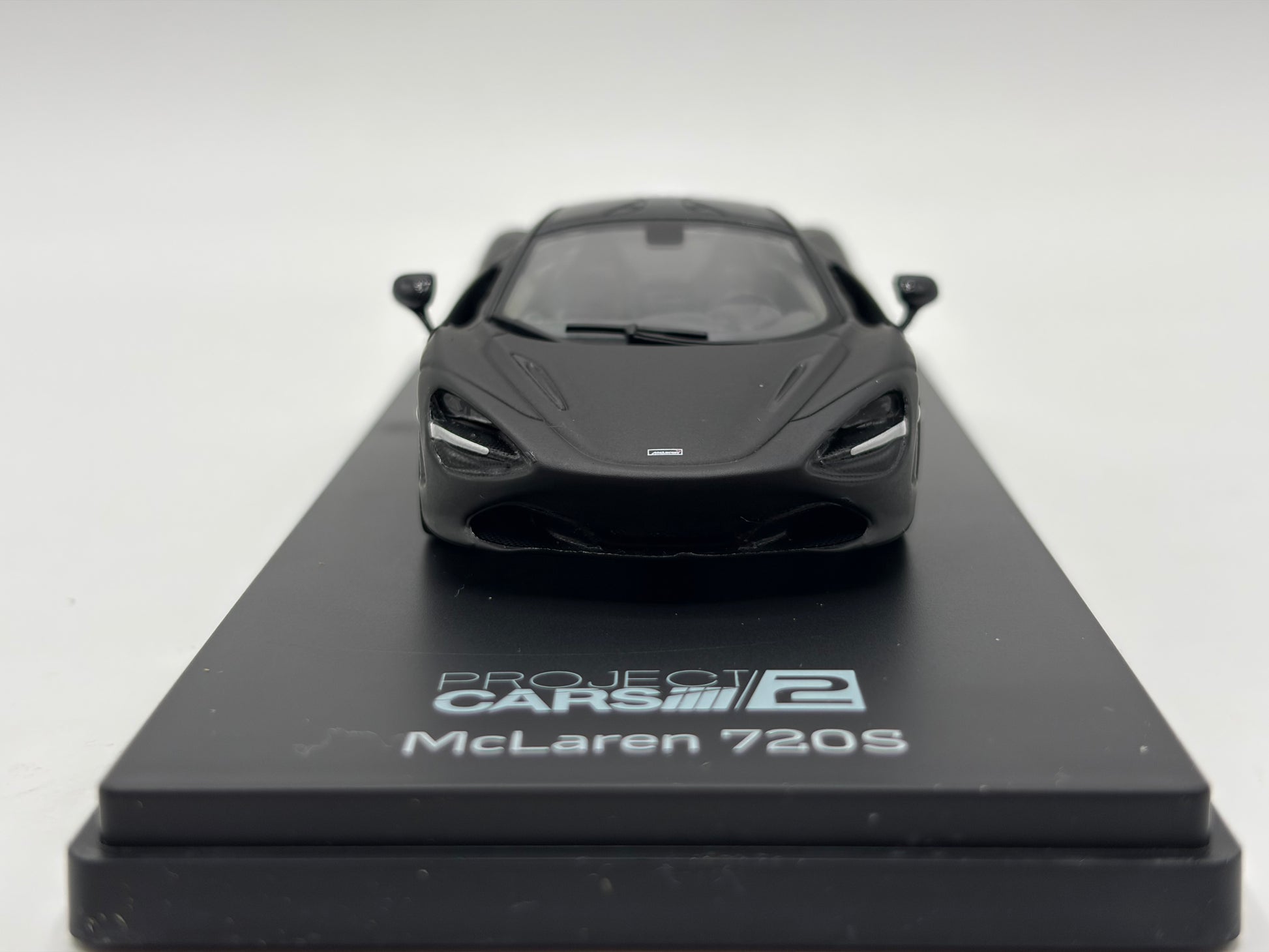 1/43 2017 McLaren 720S SMS-R Stealth - Project Cars 2 - Truescale | Model Car