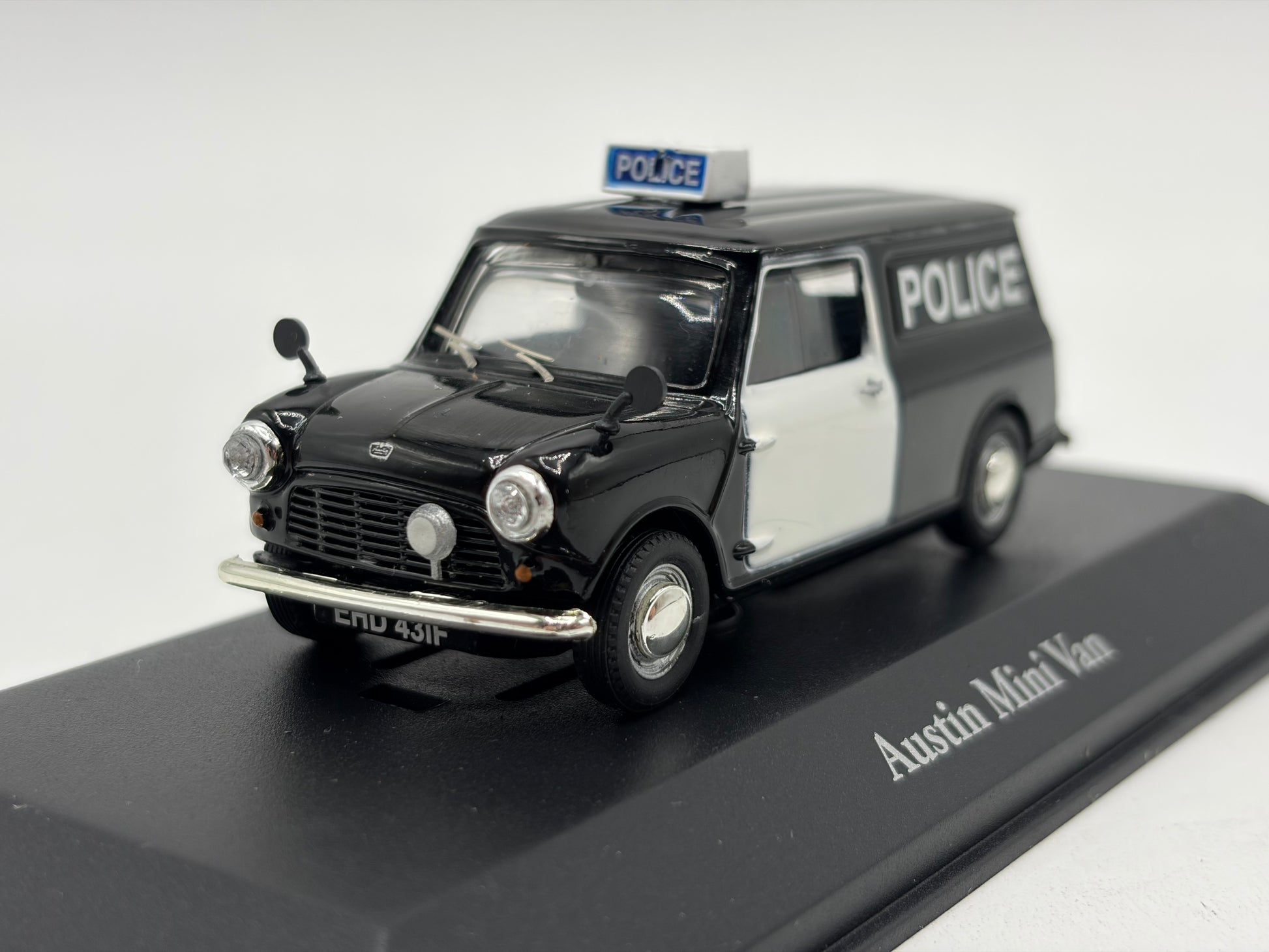 1/43 1967 Austin Mini Van - West Yorkshire Police | Model Police Car