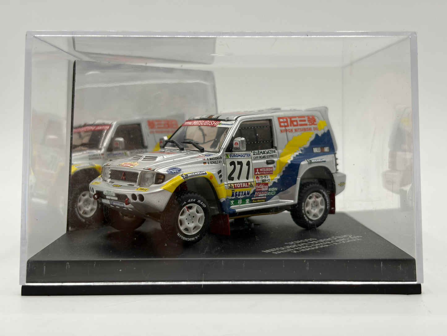 1/43 2000 Mitsubishi Pajero Evo - Paris-Dakar-Cairo Rally - Masuoka / Schulz | Model Rally Car