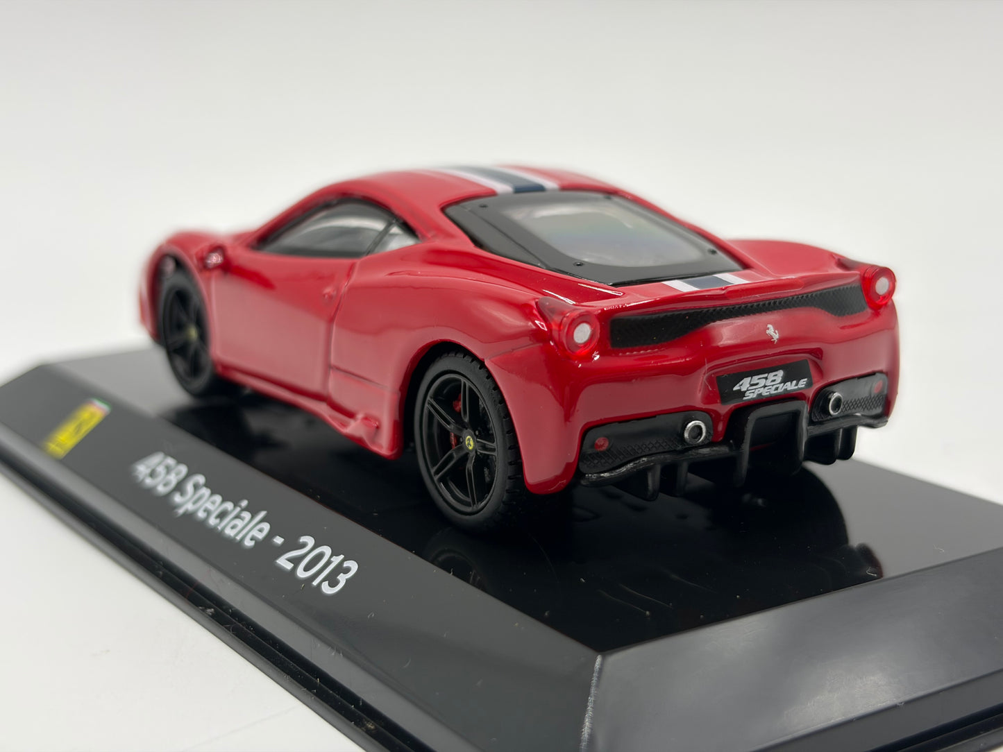 1/43 2013 Ferrari 458 Speciale | Model Car | Supercar Collection