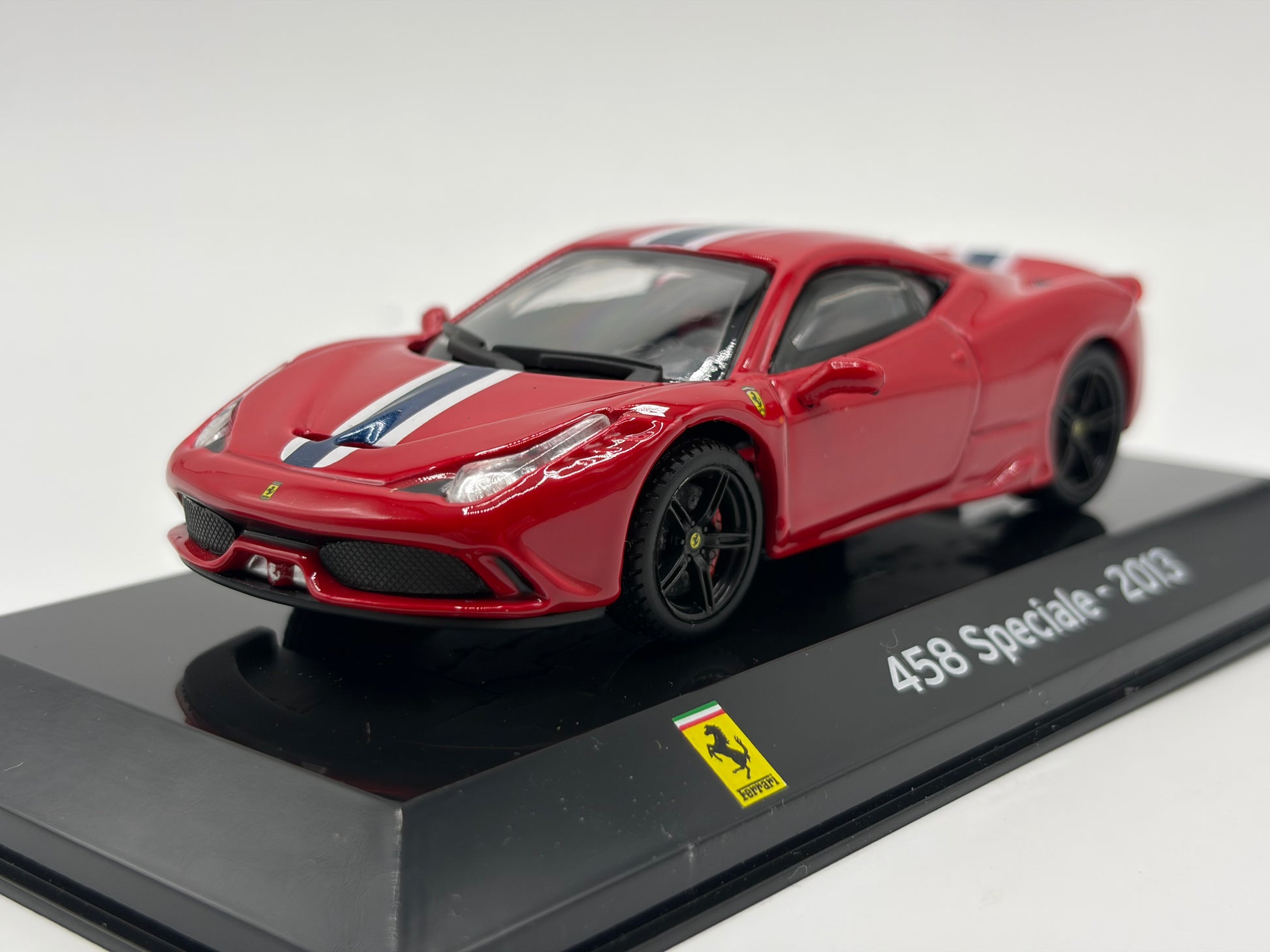 1/43 2013 Ferrari 458 Speciale | Model Car | Supercar Collection