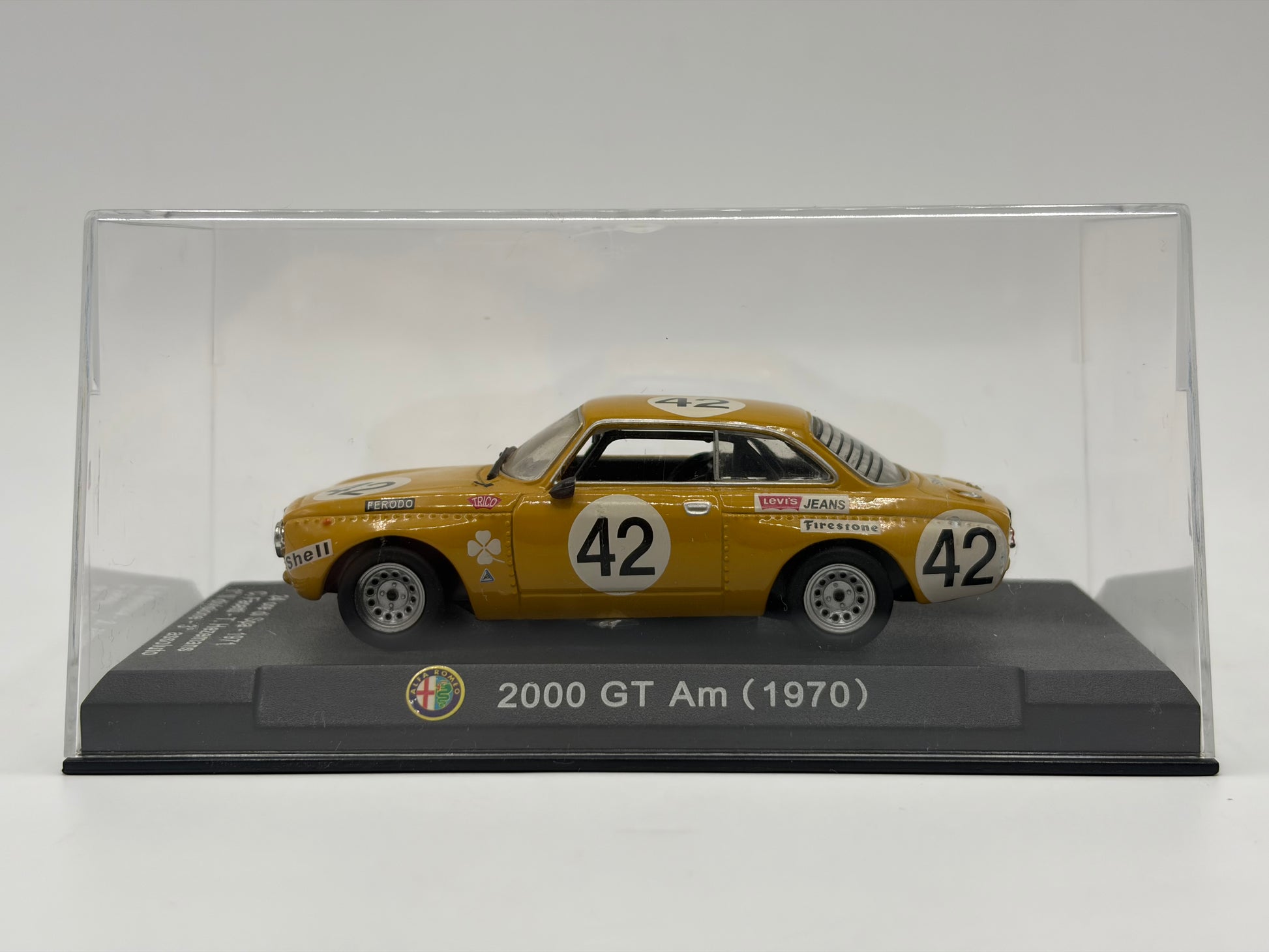 1/43 1970 Alfa Romeo 2000 GT Am - Facetti / Hezemans - ETCC | Model Car