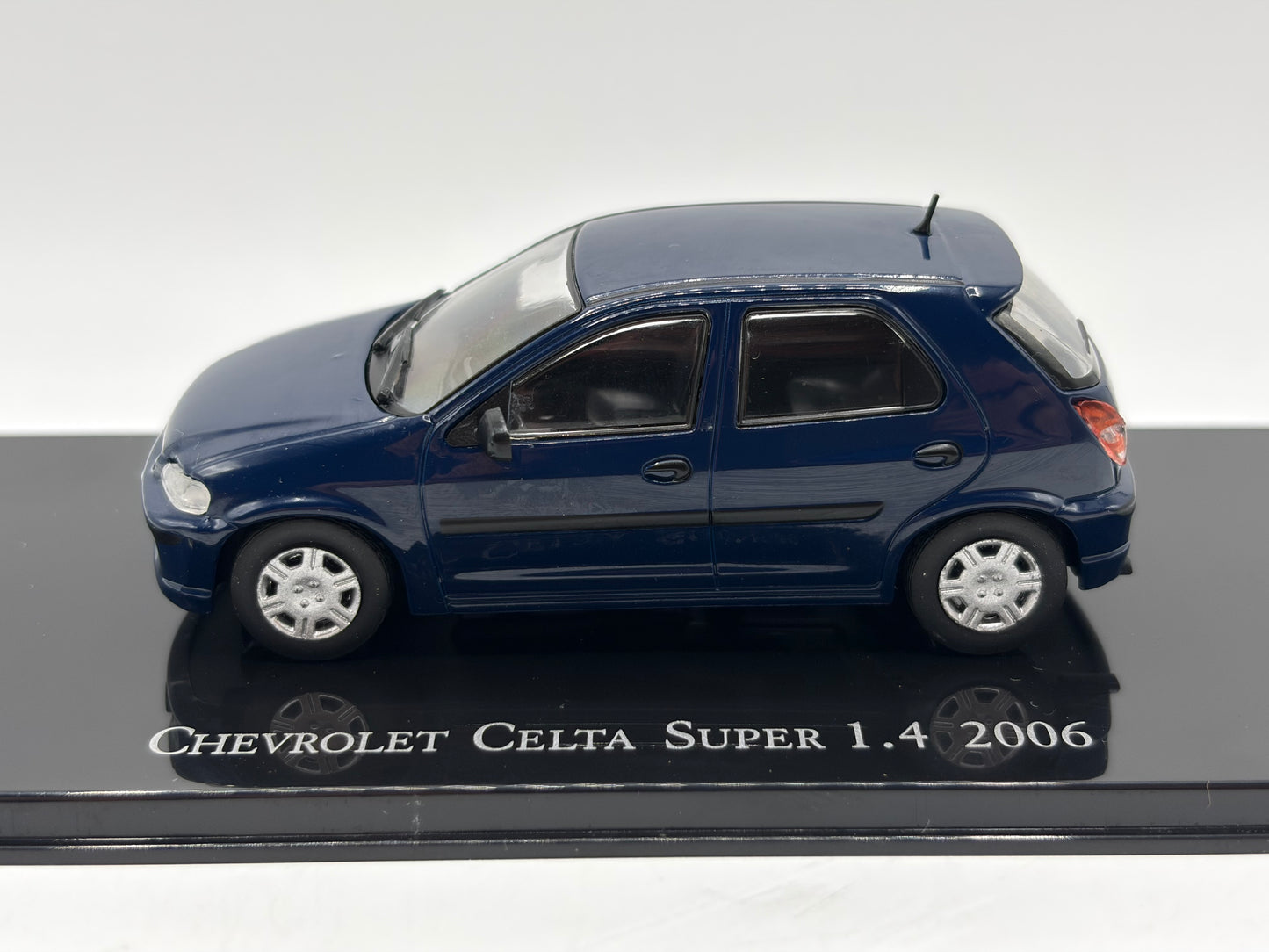 1/43 2006 Chevrolet Celta Super 1.4 | Model Car